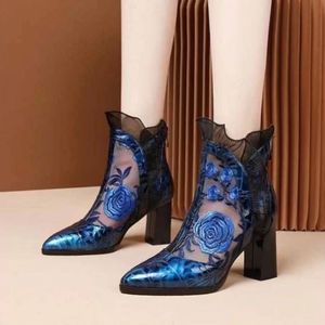 Bottines en maille pour femmes, bout pointu, talon épais, noir, talons hauts de 5 cm et 7 cm, collection printemps tendance - Product Image 2