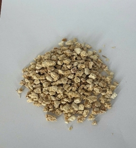 Gránulos de Mazorca de Maíz de Grado de Exportación, Esterilizados a Alta Temperatura, para Camas de Mascotas, con un Máximo del 10% de Humedad y 12 Meses de Vida Útil - Product Image 1