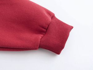 <span class=keywords><strong>Felpa</strong></span> <span class=keywords><strong>Oversize</strong></span> Casual da Donna con Stampa Lettering, Collo Tondo, Maniche Lunghe, Colore Rosso - Product Image 4