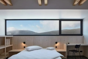 <span class=keywords><strong>Chalet</strong></span> <span class=keywords><strong>moderne</strong></span> Maisons en bois pour les vacances de ski chez l'habitant sur une pente enneigée avec extérieur sombre et <span class=keywords><strong>intérieur</strong></span> en bois - Product Image 6