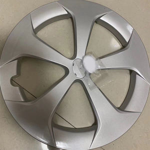 Hot Auto Parts Cubiertas de rueda de 15 pulgadas ZVW30 42602-47060 Cubiertas de cubo de coche para <span class=keywords><strong>Toyota</strong></span> <span class=keywords><strong>Prius</strong></span> 2012-2015 - Product Image 6