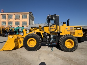 Chargeur frontal Komatsu WA380 original d'occasion Japon WA380-5 WA380-3 de tracteur WA380-6 WA470 à bas prix - Product Image 6