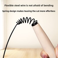 Jouet pour chat avec plumes CFA CW-D013 à long manche – Idéal pour chatons et petits chats – Parfait pour l'auto-entretenissement et amuse les animaux de compagnie