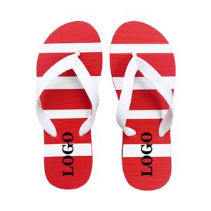 Tongs personnalisées Nicecin avec logo rouge et blanc rayé, unisexes, en PVC souple, sandales de plage, tongs d'été pour l'extérieur - Product Image 1