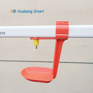 Abreuvoirs automatiques <span class=keywords><strong>pour</strong></span> volailles, système d'abreuvement <span class=keywords><strong>pour</strong></span> poulets avec conception de gobelet, compatibilité avec les mangeoires et caractéristiques d'abreuvement <span class=keywords><strong>pour</strong></span> les fermes - Product Image 5