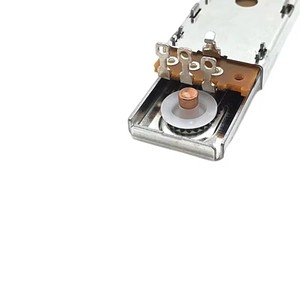 Potenciómetro deslizante de tipo maestro accionado por motor Motor de una sola unidad Avid / Digidesign 9750-56442-00 Fader de canal para SC48/<span class=keywords><strong>003</strong></span>/C24 - Product Image 4