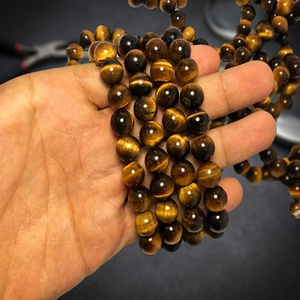 Pulsera de Piedras Preciosas Naturales de Ojo de Tigre, Hecha a Mano, Elástica, con Cuentas de 8mm y Propiedades Curativas Espirituales - Product Image 1