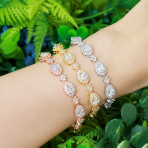 Bijoux pour femmes plaqués or 18 carats couleur argent, forme goutte d'eau, taille poire, zircon glacé éblouissant, cadeau pour fiançailles, mariage, fête - Product Image 2