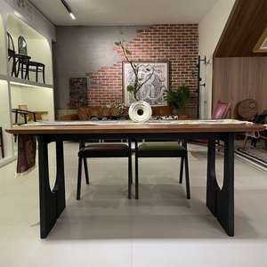 โต๊ะอาหารสไตล์วินเทจฝรั่งเศส ทำจากไม้แอช ดีไซน์เรียบง่ายทันสมัย พร้อมความหรูหราแบบมินิมอล เหมาะสำหรับหลายคน ใช้ได้ทั้งในบ้านและร้านอาหาร - Product Image 2