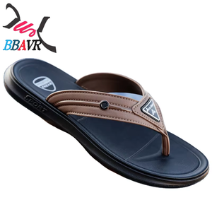 Tongs d'été pour hommes à prix abordable avec motif floral imprimé, respirantes, confortables, en PVC souple pour les sports de plein air - Product Image 3
