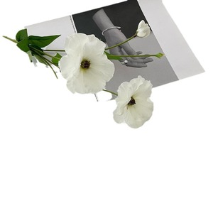 Flores Artificiales de Ranúnculo de Seda Blancas y Amarillas, Decoración para Bodas, Accesorios de Fotografía, Alta Simulación, Decoración para el Hogar - Product Image 5