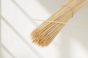 Incenso di bambù Moso bastoncini lunghi sbiancati, moso bambù bastoncino grezzo lungo un incenso, bastoncini di bambù quadrati 8-10mm lunghi 1 metro - Product Image 2