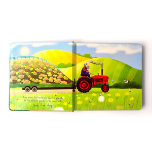 Grand livre <span class=keywords><strong>d</strong></span>'histoires pour enfants sur le thème des tracteurs rouges, couverture rigide, papier offset, cadeau de Noël personnalisable pour bébé - Product Image 2