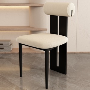 Chaise Hippo, chaise de salle à manger moderne et minimaliste avec coussin pour restaurant et salle à manger - Product Image 1