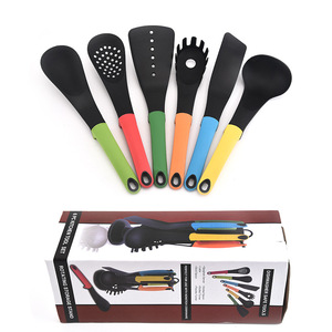 7 pcs thân thiện với môi <span class=keywords><strong>Nylon</strong></span> nấu ăn công cụ mới lạ đồ dùng nhà bếp rãnh thiết kế bao gồm muỗng thìa lò nồi làm bằng kim loại bền - Product Image 1