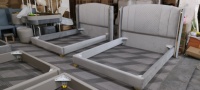 C006 Herstellung Großhandel Hausbett Design modernes King-/Queen-Bett Goldrahmen gepolsterte Betten