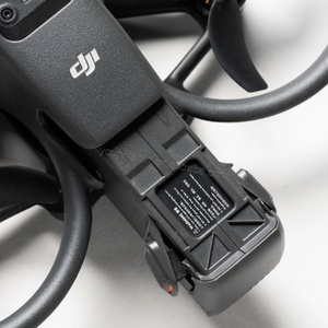 <span class=keywords><strong>DJI</strong></span> <span class=keywords><strong>AVATA</strong></span> 2 <span class=keywords><strong>Fly</strong></span> <span class=keywords><strong>Smart</strong></span> <span class=keywords><strong>Combo</strong></span> (Tres Baterías) Experiencia de Vuelo FPV Control de Movimiento EaSy ACRO Tomas Cercanas en Super-Wide 4K - Product Image 4