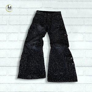 HL Wholesale <span class=keywords><strong>Pantalon</strong></span> en jean pour homme personnalisé, amovible, incrusté de <span class=keywords><strong>strass</strong></span>, déchiré, style cargo avec poches et <span class=keywords><strong>strass</strong></span> - Product Image 1