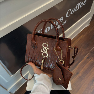 Borsa Donna Nuova Tendenza Estate 2025 Elegante e alla Moda Monospalla a Tracolla con Cerniera in PU di Alta Qualità Versatile - Product Image 2