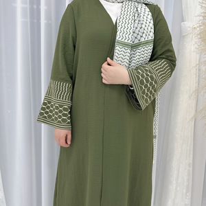 2025 Dubai UAE vendita calda ricamo modello polsino lungo aperto tessuto di lino traspirante estate Abaya per le <span class=keywords><strong>donne</strong></span> - Product Image 4