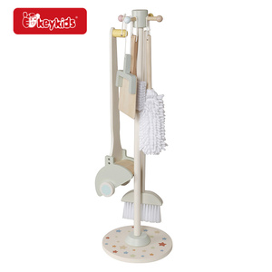 Ensemble d'outils <span class=keywords><strong>de</strong></span> nettoyage en bois pour enfants, jeu <span class=keywords><strong>de</strong></span> simulation <span class=keywords><strong>de</strong></span> <span class=keywords><strong>ménage</strong></span> avec balai et pelle à poussière W10L067 - Product Image 1