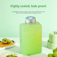 Bouteille carrée en PET vide, de qualité alimentaire, pour jus de fruits, smoothies, aliments légers, boissons froides, usage commercial et emballage.