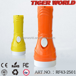<span class=keywords><strong>2021</strong></span> Offre Spéciale éclairage domestique puissante rechargeable de lumière de torche led lampe de poche à vendre - Product Image 3