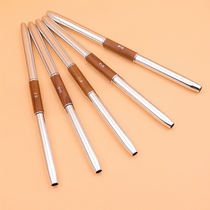 Pinceau à cheveux double face français et liner 2-en-1 pour nail art, poils Kolinsky ou nylon pour la conception d'ongles avec manche en bois - Product Image 4