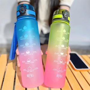 Bouteille d'eau sport personnalisée anti-fuite sans BPA en PC de 1L (32 oz) avec paille et marqueur de temps, bouteille d'eau motivante de 32 oz - Product Image 5