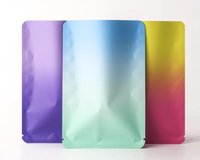 Sacs en mylar colorés dégradés personnalisés pochette plate thermoscellée à 3 côtés en feuille d'aluminium sacs d'emballage de cadeaux vides à l'aveugle