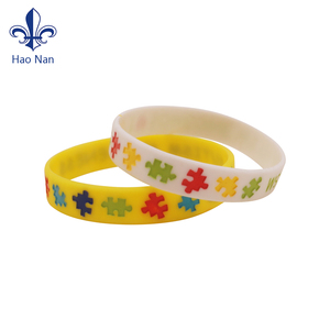 أساور المهرجانات ، أساور معصم محفورة مخصصة للأحداث - Product Image 2