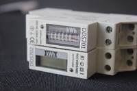 Medidor de Energía Monofásico para Riel DIN E-POWER DDS702 con Pantalla LCD Electrónica de 5(30)A, China