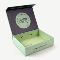 Luxus-Geschenk verpackungs boxen mit Schaufenster Kunststoff griff Benutzer definierter LOGO-bedruckter magnetischer Klapp karton
