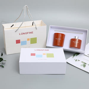 Boîte cadeau d'aromathérapie de luxe Bougie parfumée en verre Diffuseur de roseaux pour aromathérapie à domicile pour cadeau - Product Image 4