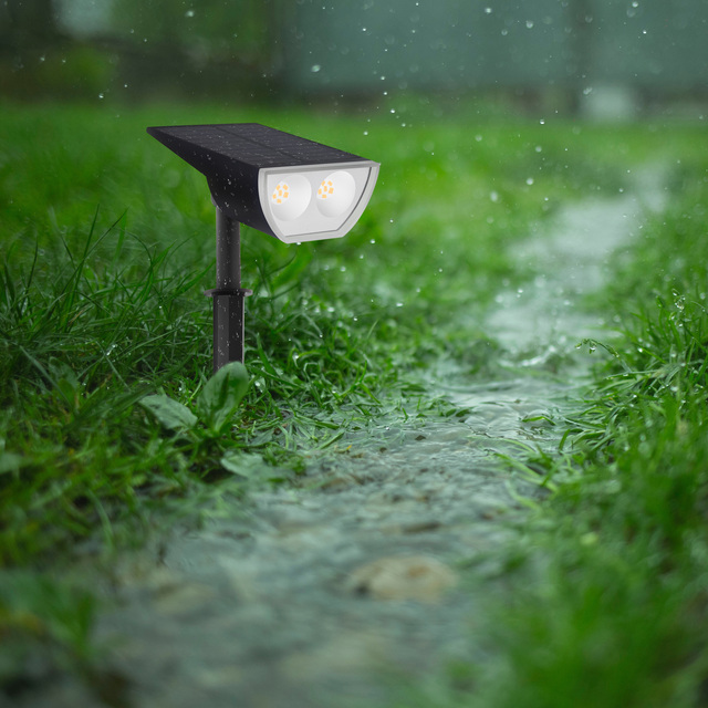 New Design IP67 Waterproof LED Solar Garden Light Outdoor Landscape Ground Inserted Solar Landscape Spotlight