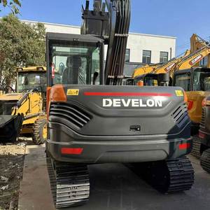 Célèbre excavatrice sur chenilles compacte hydraulique haute performance DEVELON DX80D pour projets de construction - Product Image 6
