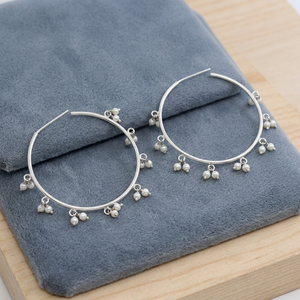 Boucles d'oreilles créoles en laiton plaqué or de luxe, design personnalisé, haute qualité, vente en gros, délicates, tendance, nouvelle collection, pour femme, fiançailles - Product Image 2