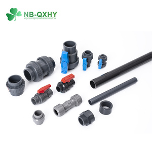 NBQXHY Raccord de tube en plastique <span class=keywords><strong>PVC</strong></span> DIN GB Raccord en T égal UPVC Union Cross 20mm 160mm Raccords de tuyau d'alimentation en eau industrielle - Product Image 1
