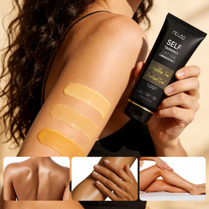 Lotion autobronzante hydratante naturelle sans traces pour lits de bronzage intérieurs, marque privée, pour un bronzage extrême - Product Image 4