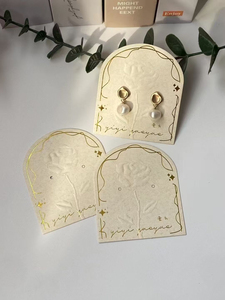 Tarjetas de Exhibición de Joyería Personalizadas al por Mayor, con Logotipo Impreso, de Cartón, con Orificios para Colgar, para Collares y Productos de Joyería - Product Image 4