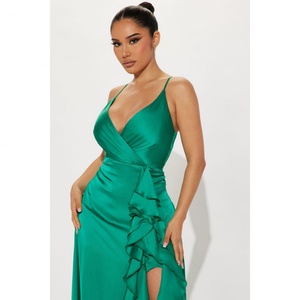 Vestido de Fiesta Casual para Mujer con Tirantes Finos, Abertura Alta y Fruncido, Estilo Personalizado de Fábrica OEM - Product Image 1