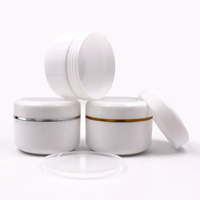 Pots de crème cosmétique au beurre corporel en plastique PP blanc noir à large bouche 30g 50g 100g 200g 250g 8oz avec couvercles à bord argenté doré