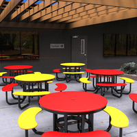 Ensemble table et bancs de salle à manger extérieurs sur mesure pour projets municipaux, en acier galvanisé durable, imperméable et résistant aux UV, pour cours