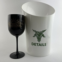 Verre à vin en plastique coloré noir acrylique de 480ml avec le logo imprimé pour des événements de barre