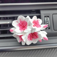 Diffuseur d'huiles essentielles en céramique parfumée en gros, clip de ventilation de voiture, désodorisant d'ambiance, fleur en porcelaine