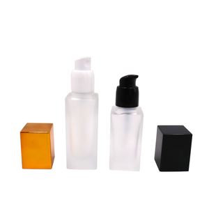 Flacon pompe carré transparent vide en verre de 15/30 ml pour fond de teint liquide, rechargeable, portable, MOQ 100 pièces, crème pour le visage - Product Image 2