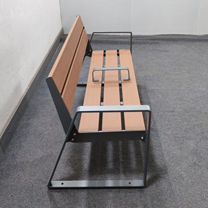Gavin mobili urbani esterni panchina esterno in acciaio e <span class=keywords><strong>legno</strong></span> composito <span class=keywords><strong>panca</strong></span> da <span class=keywords><strong>giardino</strong></span> con braccioli/divisore medio - Product Image 1
