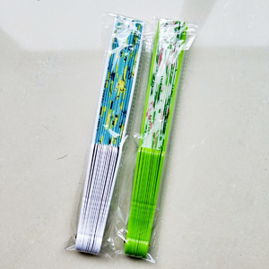 Éventail pliant en plastique fait main personnalisé - Thème ROMANCE - Impression par transfert thermique portable pour cadeaux - Product Image 6