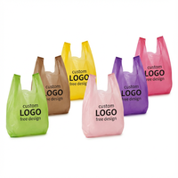Sacs en plastique, sacs gilet, sacs T-shirt, sacs avec poignée Flexiloop, sacs avec poignée gilet, sacs en plastique de style luxe, sacs en plastique avec logo, sacs en plastique pour magasin