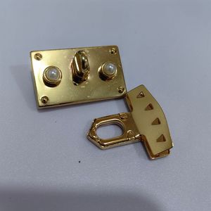 Metal Clasp Buckle Square <b>Latch</b> <b>Lock</b> For Bags Durable Decorative Switch Mechanism Asaki Specification - Product Image 3